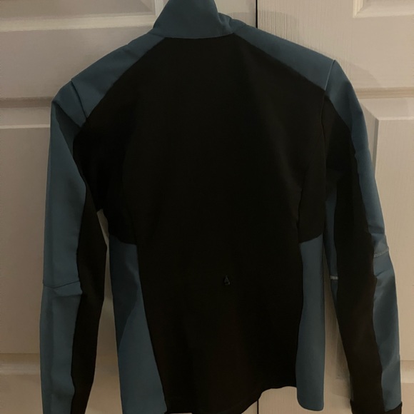 New Solomon Jacket - Picture 2 of 3